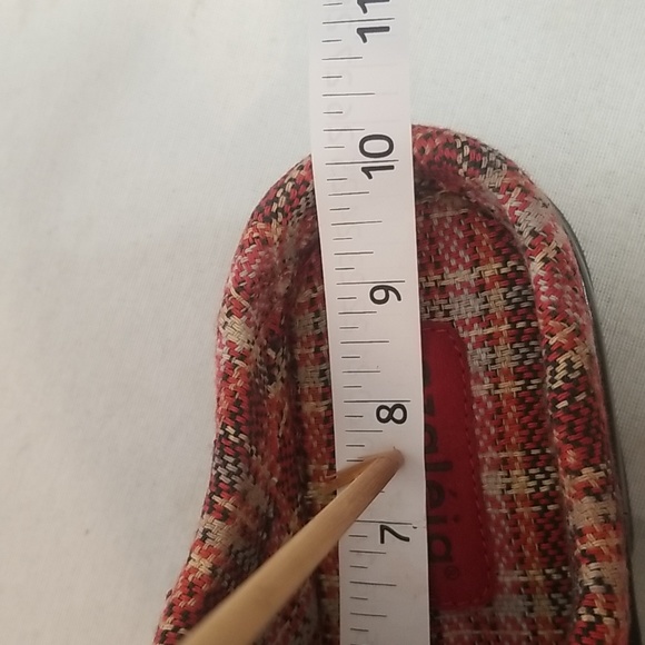 Azaléia Plaid Trim Clog - Picture 6 of 7